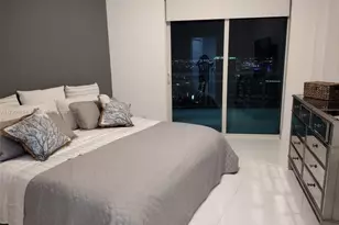 60 SW 13th St, Miami, FL 33130 - Photo 15