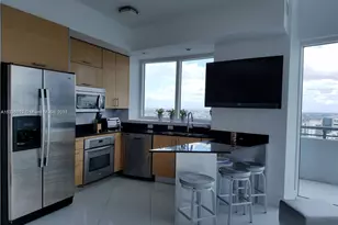 60 SW 13th St, Miami, FL 33130 - Photo 3