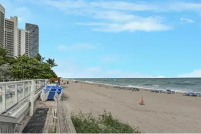 19201 Collins Ave #1025, Sunny Isles Beach, FL 33160 - Photo 13
