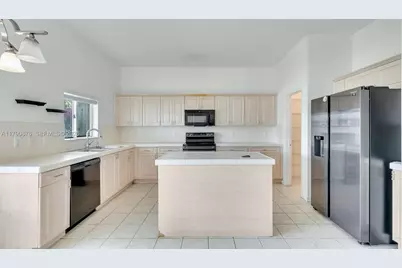 1916 SE 23rd Ave #1916, Homestead, FL 33035 - Photo 7