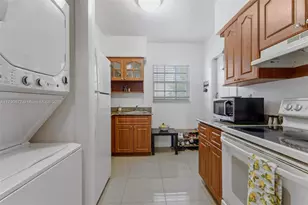 9280 Bay Harbor Terrace, Bay Harbor Islands, FL 33154 - Photo 5