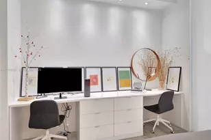 55 SW 9th St, Miami, FL 33130 - Photo 27