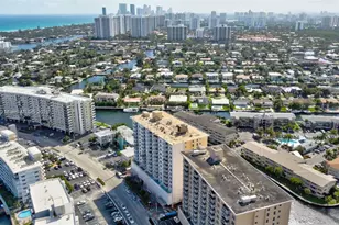 427 Golden Isles Dr, Hallandale Beach, FL 33009 - Photo 39