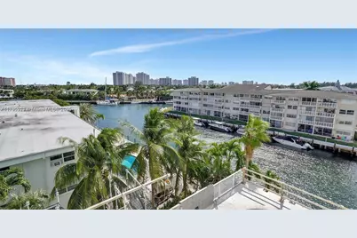 427 Golden Isles Dr #5J, Hallandale Beach, FL 33009 - Photo 31