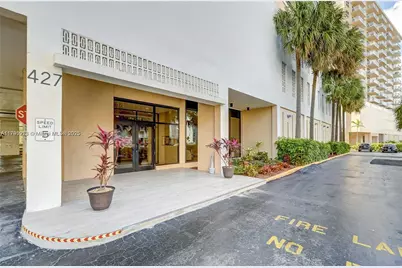 427 Golden Isles Dr #5J, Hallandale Beach, FL 33009 - Photo 47