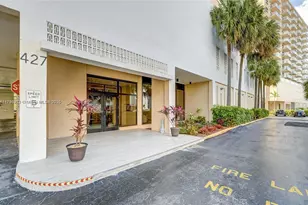 427 Golden Isles Dr, Hallandale Beach, FL 33009 - Photo 47