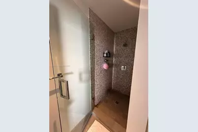 88 SW 7th St #810, Miami, FL 33130 - Photo 7