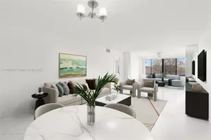 9585 N Belfort Cir, Tamarac, FL 33321 - Photo 9