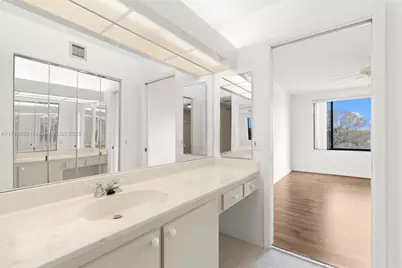 9585 N Belfort Cir #308, Tamarac, FL 33321 - Photo 35