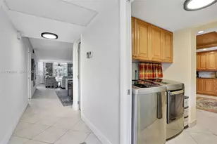 4020 W Palm Aire Dr, Pompano Beach, FL 33069 - Photo 7