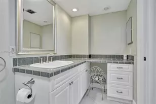 4020 W Palm Aire Dr, Pompano Beach, FL 33069 - Photo 29