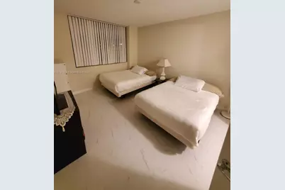 19501 W Country Club Dr #509, Aventura, FL 33180 - Photo 9