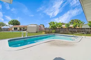 8441 NW 18th St, Pembroke Pines, FL 33024 - Photo 3