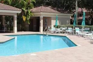 2405 NW 97th Terrace, Pembroke Pines, FL 33024 - Photo 5