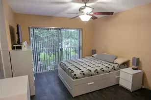 2405 NW 97th Terrace, Pembroke Pines, FL 33024 - Photo 29