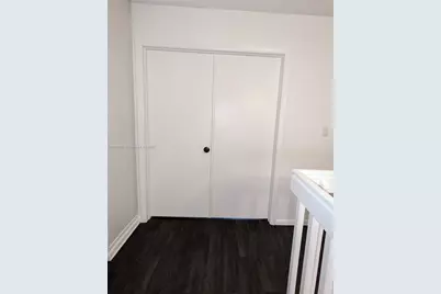 2405 NW 97th Ter, Pembroke Pines, FL 33024 - Photo 23