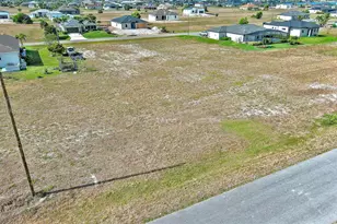 4008 NW 38th Ln, Cape Coral, FL 33993 - Photo 9