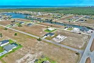 4008 NW 38th Ln, Cape Coral, FL 33993 - Photo 31