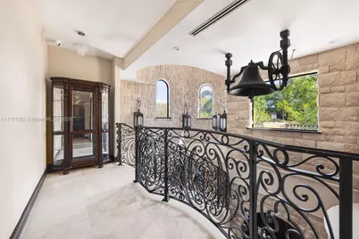 6016 Leonardo St, Coral Gables, FL 33146 - Photo 17