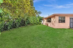 16191 NE 11th Ave, North Miami Beach, FL 33162 - Photo 17