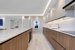 9801 Collins Ave, Bal Harbour, FL 33154 - Photo 5