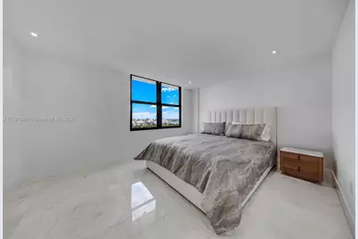 9801 Collins Ave #17R, Bal Harbour, FL 33154 - Photo 21