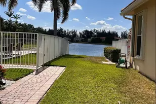 113 Bella Vista Way, Royal Palm Beach, FL 33411 - Photo 17