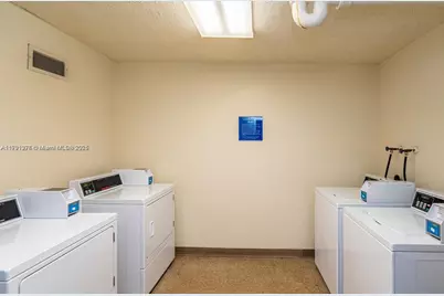 2780 NE 183rd St #2106, Aventura, FL 33160 - Photo 19