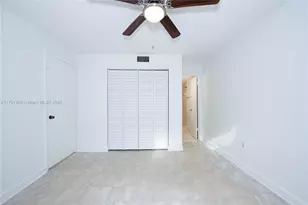 1720 NW N River Dr, Miami, FL 33125 - Photo 17