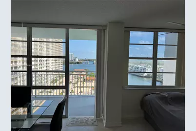 301 174th St #1105, Sunny Isles Beach, FL 33160 - Photo 5