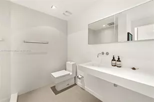 350 NE 24th St, Miami, FL 33137 - Photo 19