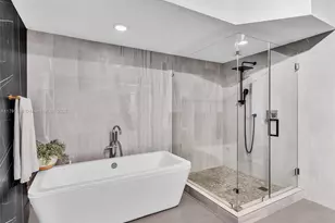 3201 NE 183rd St, Aventura, FL 33160 - Photo 23