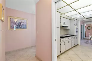 1124 NE 3rd St, Hallandale Beach, FL 33009 - Photo 13