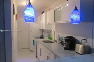 100 Lincoln Rd, Miami Beach, FL 33139 - Photo 9