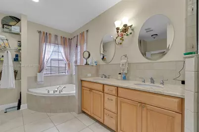 19302 SW 292nd St, Homestead, FL 33030 - Photo 23