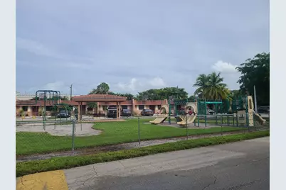 29 Seville Cir #4-49, Davie, FL 33324 - Photo 17