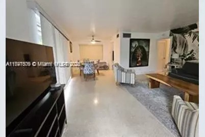 4512 Seagrape Dr #W1, Lauderdale by the Sea, FL 33308 - Photo 13