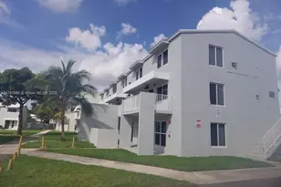 1990 NW 4th Ct, Miami, FL 33136 - Photo 3