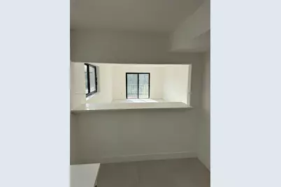 2939 Indian Creek Dr #307, Miami Beach, FL 33140 - Photo 7