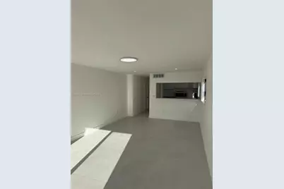 2939 Indian Creek Dr #307, Miami Beach, FL 33140 - Photo 3