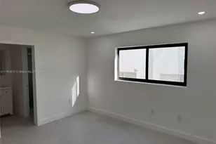 2939 Indian Creek Dr, Miami Beach, FL 33140 - Photo 21