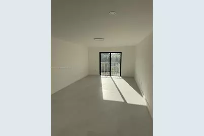 2939 Indian Creek Dr #307, Miami Beach, FL 33140 - Photo 9