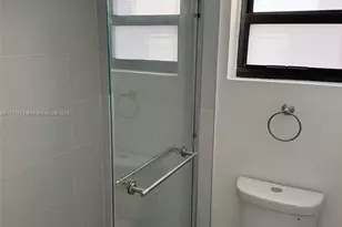 2939 Indian Creek Dr, Miami Beach, FL 33140 - Photo 15