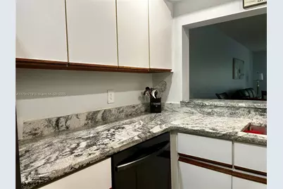 7903 Willow Spring Drive #1112, Lake Worth, FL 33467 - Photo 5