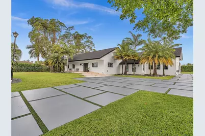 21411 SW 248th St, Homestead, FL 33031 - Photo 3