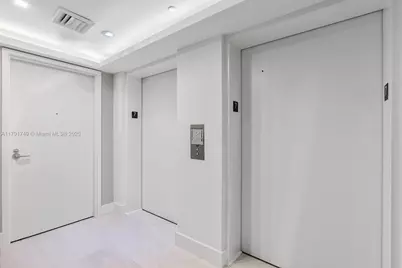 3801 Collins Ave #703, Miami Beach, FL 33140 - Photo 17