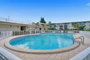 1355 NE 167th St, Miami, FL 33162 - Photo 21