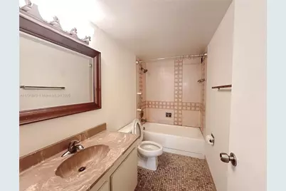 2500 Parkview Dr #2004, Hallandale Beach, FL 33009 - Photo 15