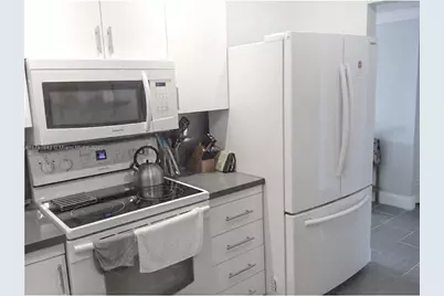 2500 Parkview Dr #2004, Hallandale Beach, FL 33009 - Photo 5