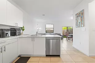 24676 SW 119th Ct, Homestead, FL 33032 - Photo 9